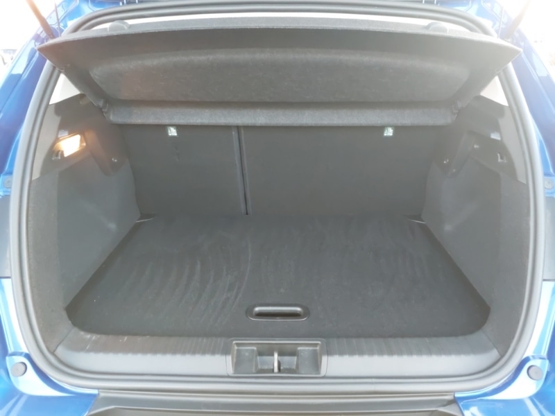 Used Renault Captur 2021 for sale - 76644419: Photo 8