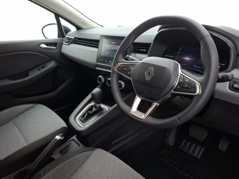 Used Renault Clio 2025 for sale - 77491903: Photo 12