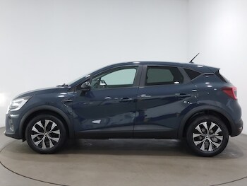 Used Renault Captur 2023 for sale - 78041559: Photo