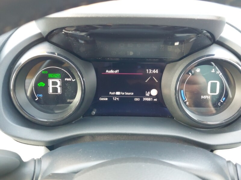 Used Toyota Yaris 2021 for sale - 77847811: Photo 11