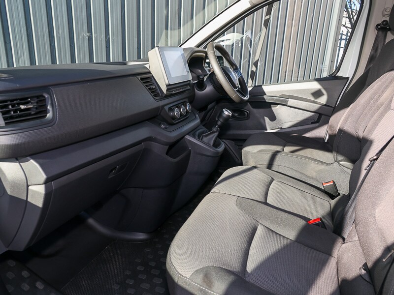 Used Renault Trafic 2024 for sale - 78114677: Photo 2