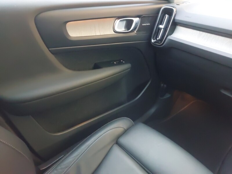 Used Volvo XC40 2024 for sale - 77717655: Photo 11