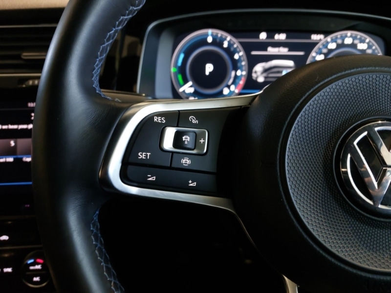 Used Volkswagen Golf 2020 for sale - 76414057: Photo 10