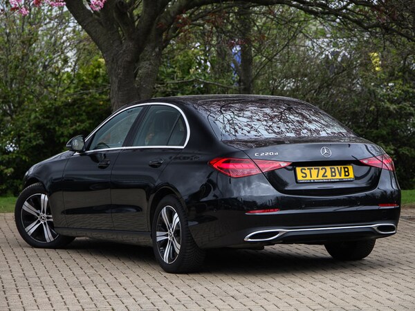Used Mercedes-Benz C-Class 2022 for sale - 76246402: Photo 3