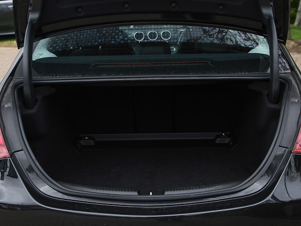 Used Mercedes-Benz C-Class 2022 for sale - 76246402: Photo 8
