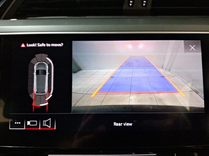 Used Audi e-tron 2021 for sale - 77035238: Photo 10