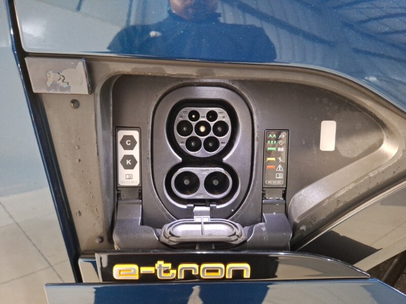 Used Audi e-tron 2021 for sale - 77035238: Photo 12