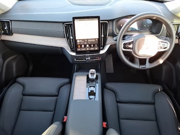 Used Volvo XC90 2025 for sale - 78490772: Photo