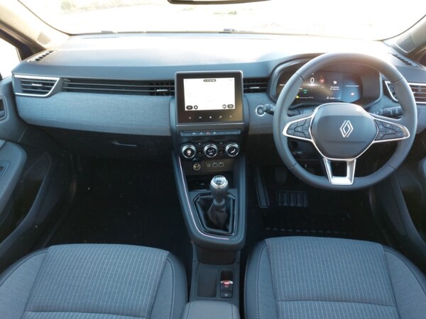 Used Renault Clio 2025 for sale - 76246375: Photo 2