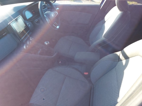 Used Renault Clio 2025 for sale - 76246375: Photo 5