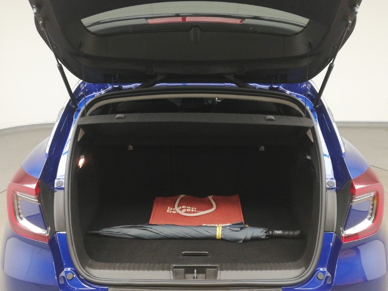 Used Renault Captur 2021 for sale - 76644445: Photo 8