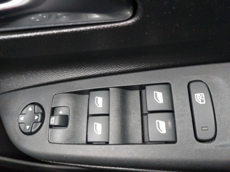 Used Vauxhall Corsa 2024 for sale - 77312130: Photo 12