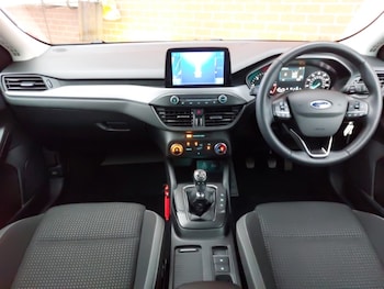 Used Ford Focus 2022 for sale - 77240845: Photo