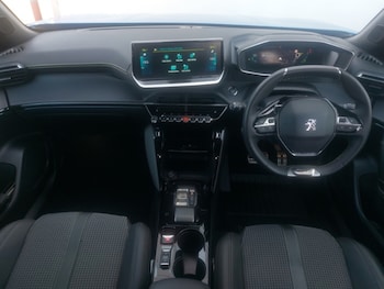 Used Peugeot 2008 2023 for sale - 78361416: Photo