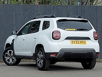 Used Dacia Duster 2023 for sale - 78567120: Photo