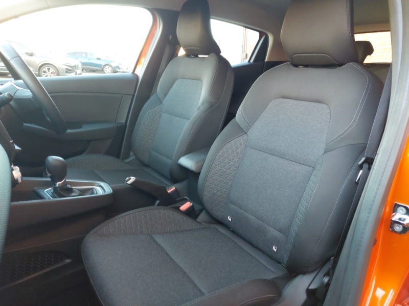 Used Renault Clio 2022 for sale - 76700322: Photo 12