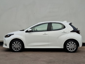 Used Toyota Yaris 2023 for sale - 77476313: Photo