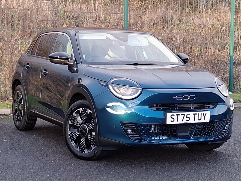 Used Fiat 600 2025 for sale - 76889672: Photo 1