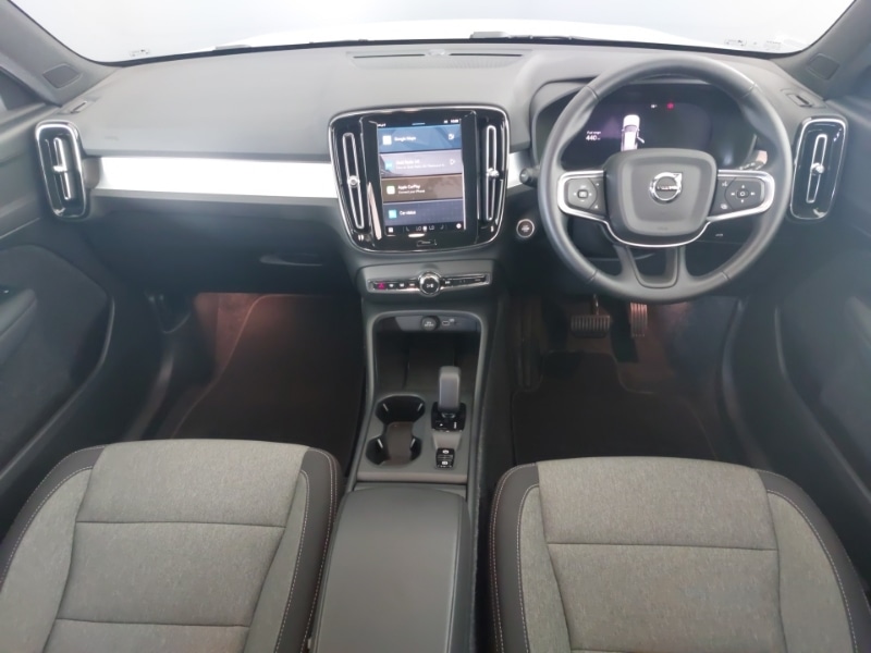 Used Volvo XC40 2024 for sale - 76591849: Photo 2