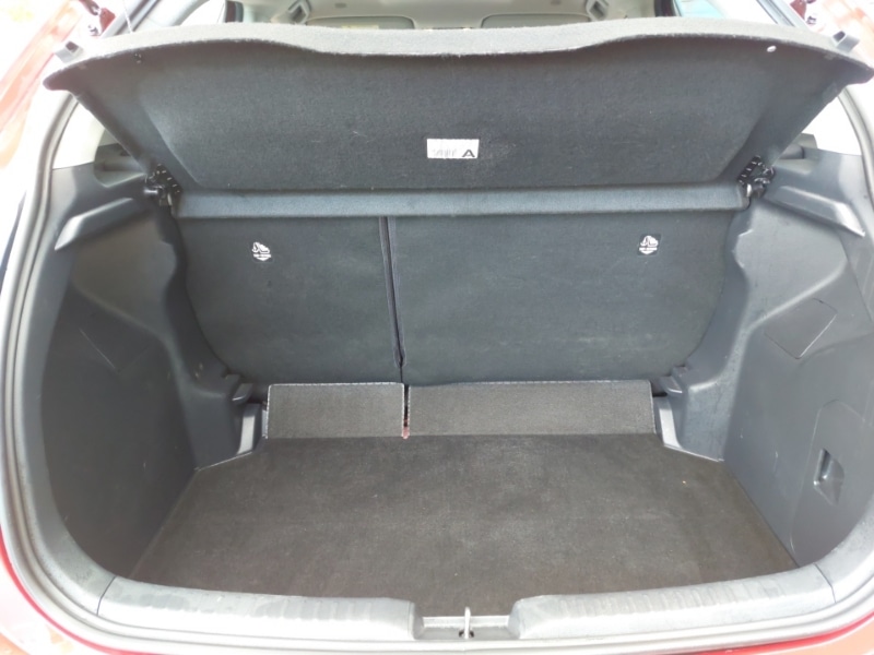 Used Mazda Mazda2 HYBRID 2024 for sale - 76353827: Photo 8