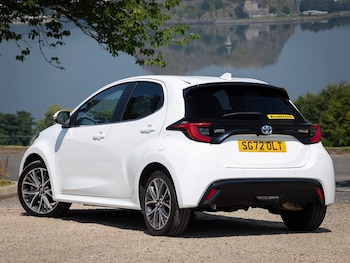 Used Toyota Yaris 2022 for sale - 79355982: Photo