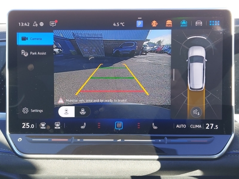 Used Volkswagen Passat 2024 for sale - 77544908: Photo 11