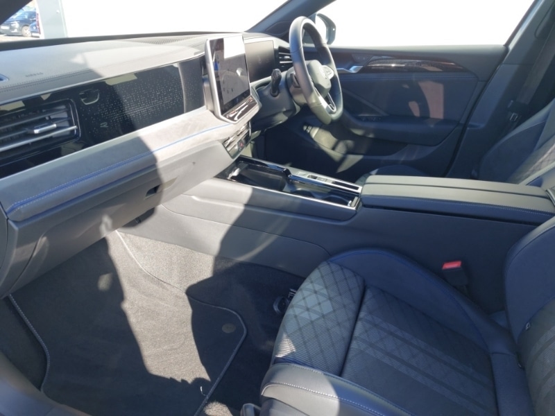 Used Volkswagen Passat 2024 for sale - 77544908: Photo 5