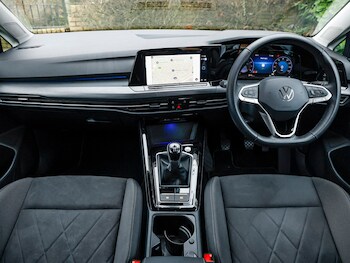 Used Volkswagen Golf 2024 for sale - 77495597: Photo