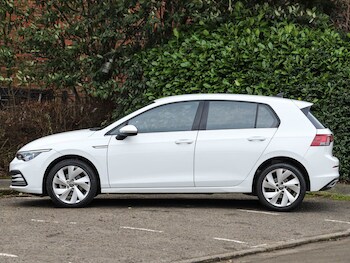 Used Volkswagen Golf 2024 for sale - 77495597: Photo