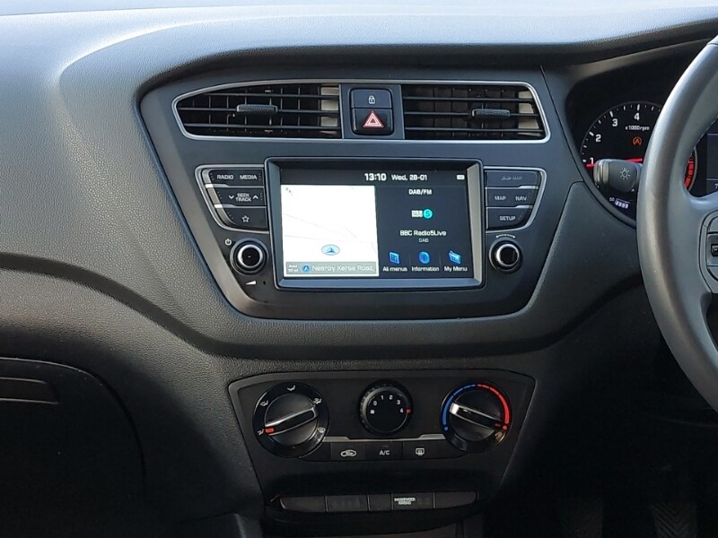 Used Hyundai i20 2020 for sale - 77353053: Photo 11