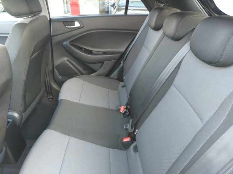 Used Hyundai i20 2020 for sale - 77353053: Photo 6