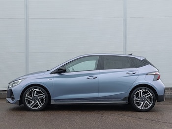 Used Hyundai i20 2024 for sale - 77985527: Photo