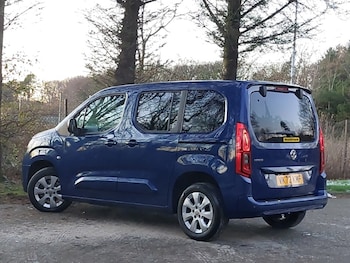 Used Vauxhall Combo Life 2022 for sale - 76954884: Photo