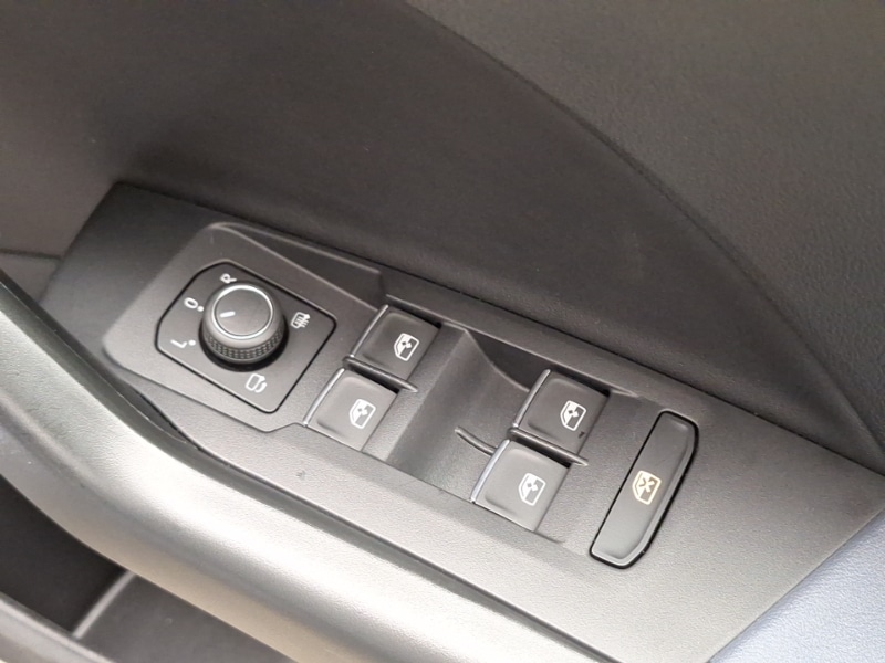 Used Volkswagen T-Cross 2024 for sale - 77190033: Photo 12