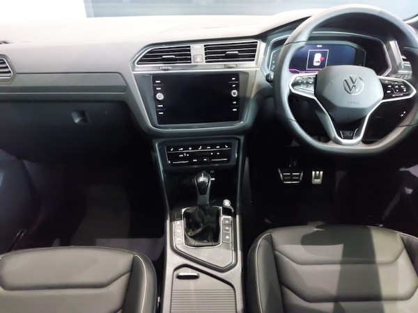 Used Volkswagen Tiguan 2023 for sale - 76293784: Photo 2
