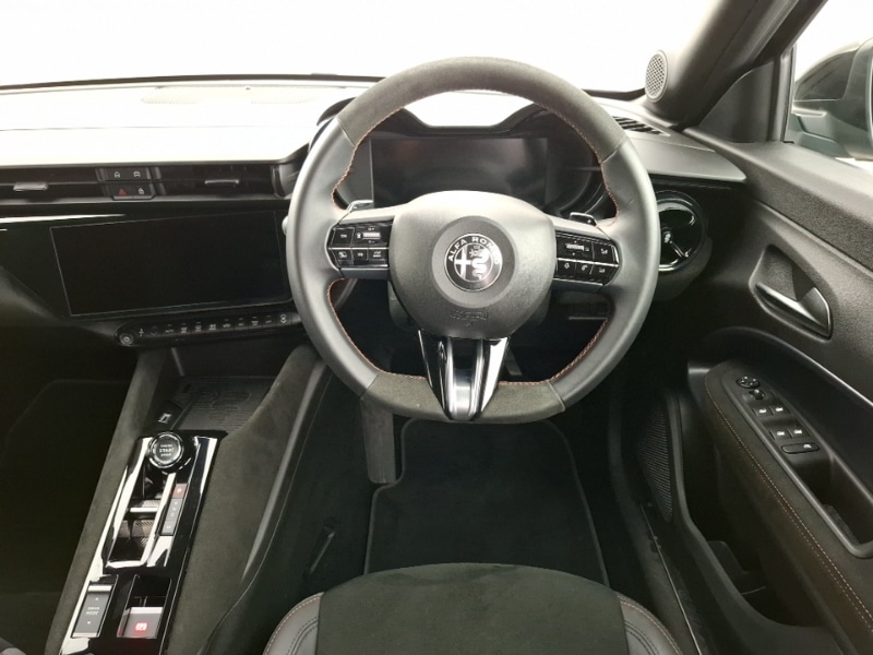 Used Alfa Romeo Junior 2025 for sale - 78041617: Photo 7