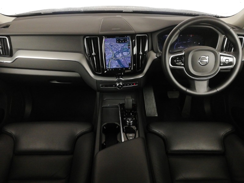 Used Volvo XC60 2023 for sale - 77266109: Photo 2