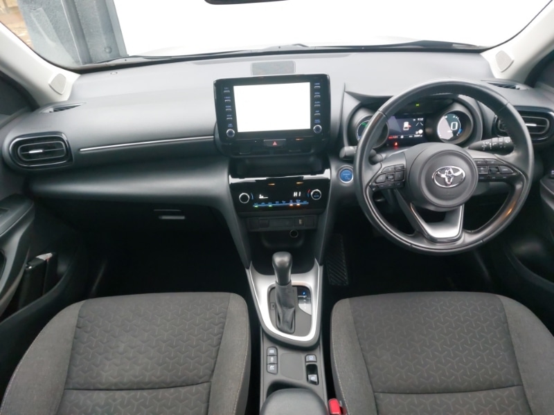 Used Toyota Yaris Cross 2022 for sale - 77913552: Photo 2