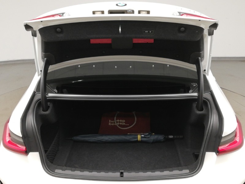 Used BMW 3 Series 2024 for sale - 76656905: Photo 8