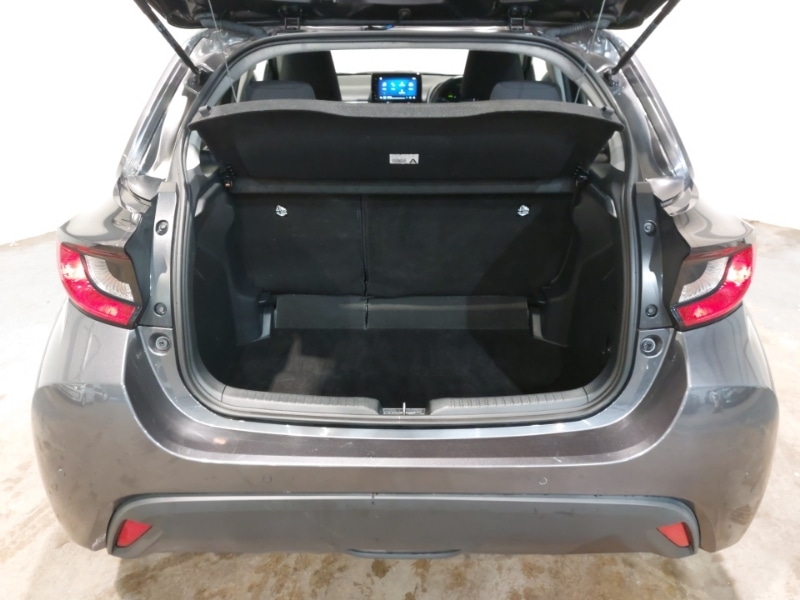 Used Mazda Mazda2 HYBRID 2024 for sale - 76881376: Photo 8