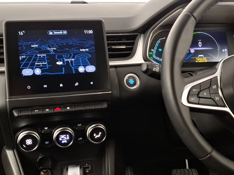 Used Renault Captur 2022 for sale - 76983607: Photo 10