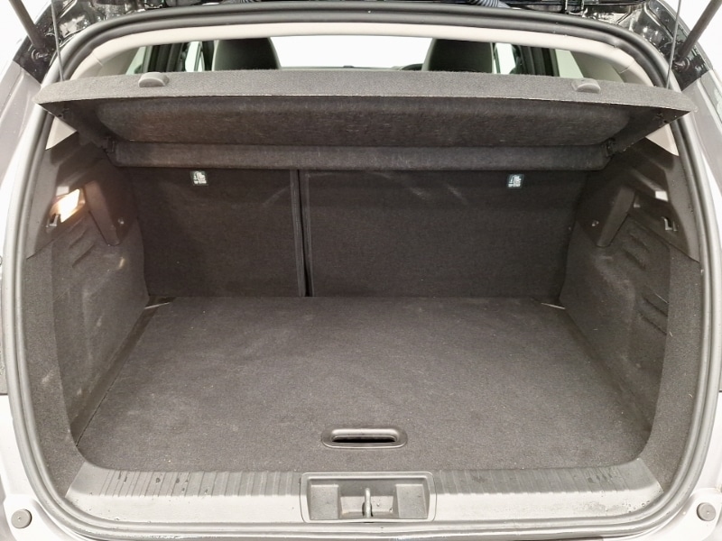 Used Renault Captur 2022 for sale - 76983607: Photo 8