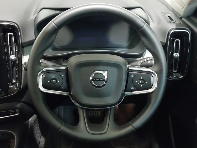 Used Volvo XC40 2024 for sale - 77777977: Photo 7