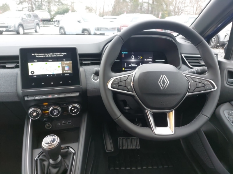 Used Renault Clio 2025 for sale - 77150921: Photo 7