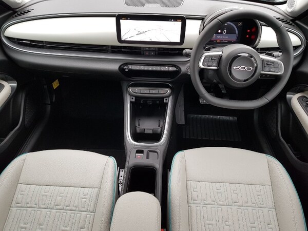 Used Fiat 600 2025 for sale - 76155528: Photo 2