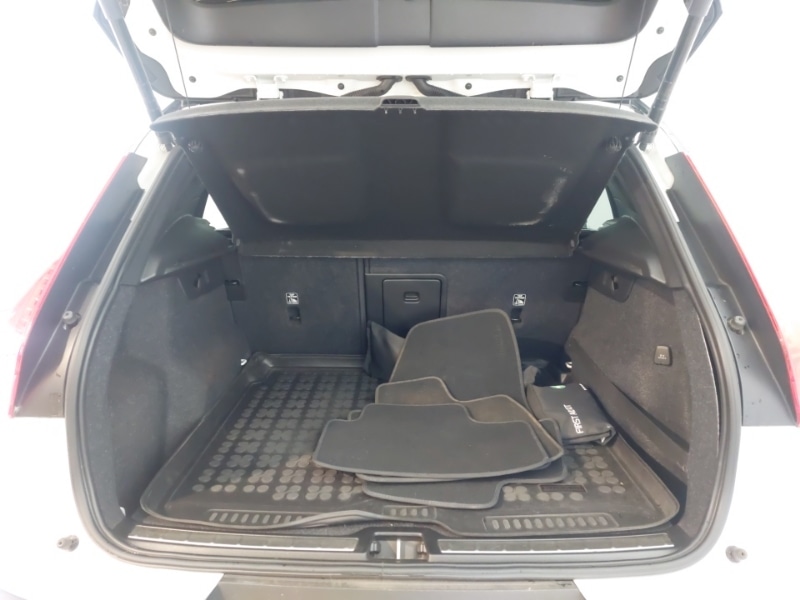 Used Volvo XC40 2020 for sale - 76885816: Photo 8