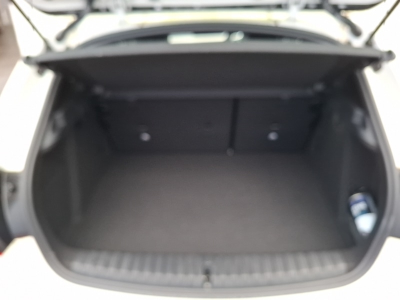 Used BMW 1 Series 2023 for sale - 76404307: Photo 8