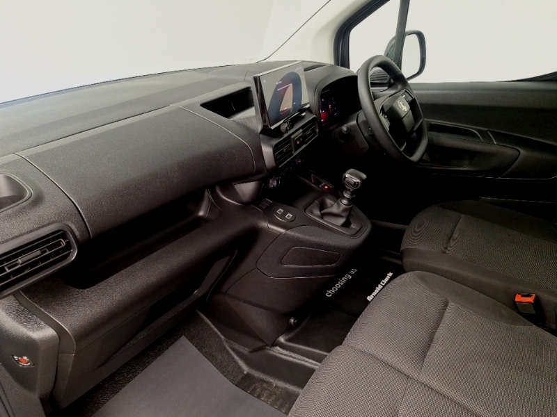 Used Vauxhall Combo 2024 for sale - 76954966: Photo 5