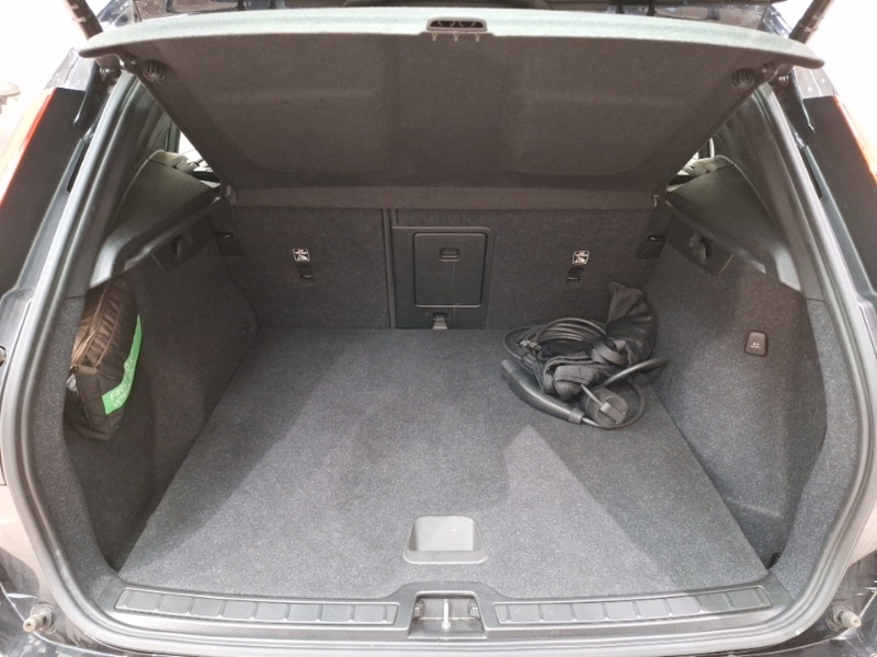 Used Volvo XC40 2022 for sale - 77397709: Photo 8