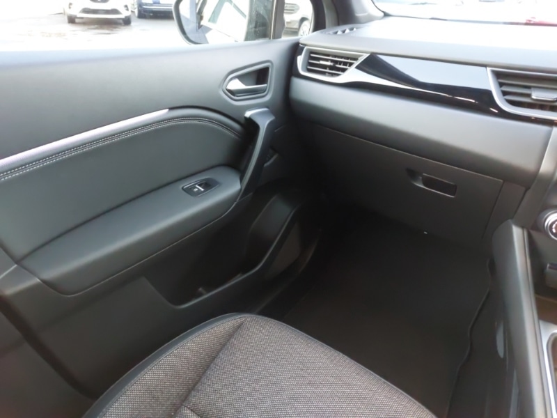 Used Renault Captur 2023 for sale - 77704500: Photo 10